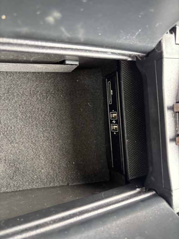 2015 Mercedes-Benz C-Class Image 56