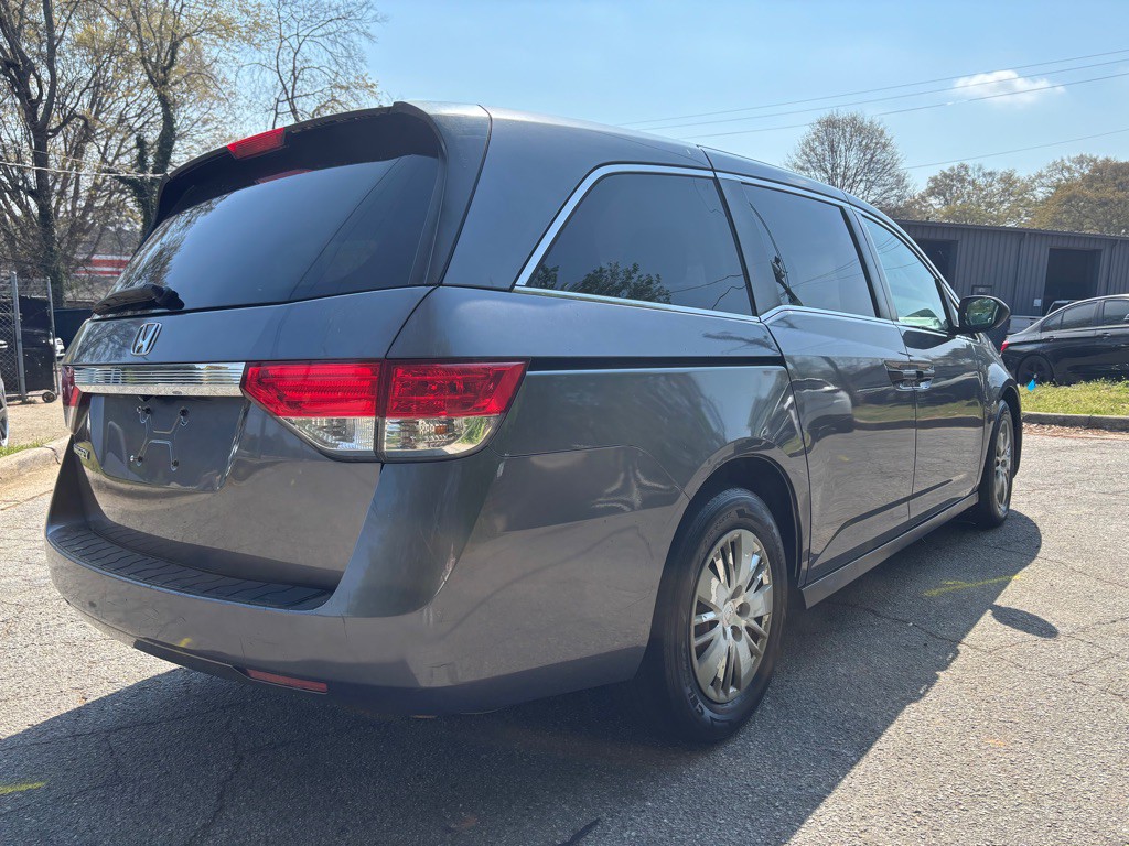 2015 Honda Odyssey Image 8