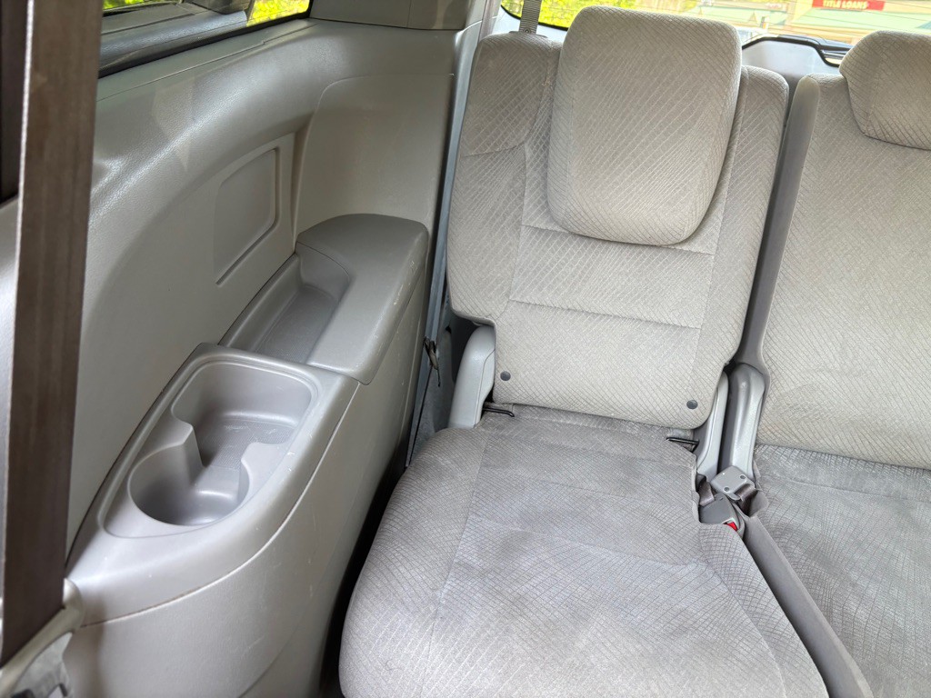 2015 Honda Odyssey Image 28