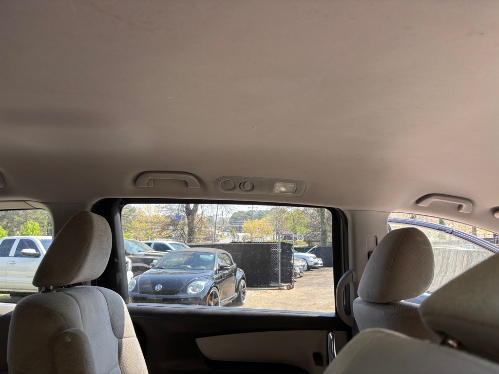 2015 Honda Odyssey Image 29