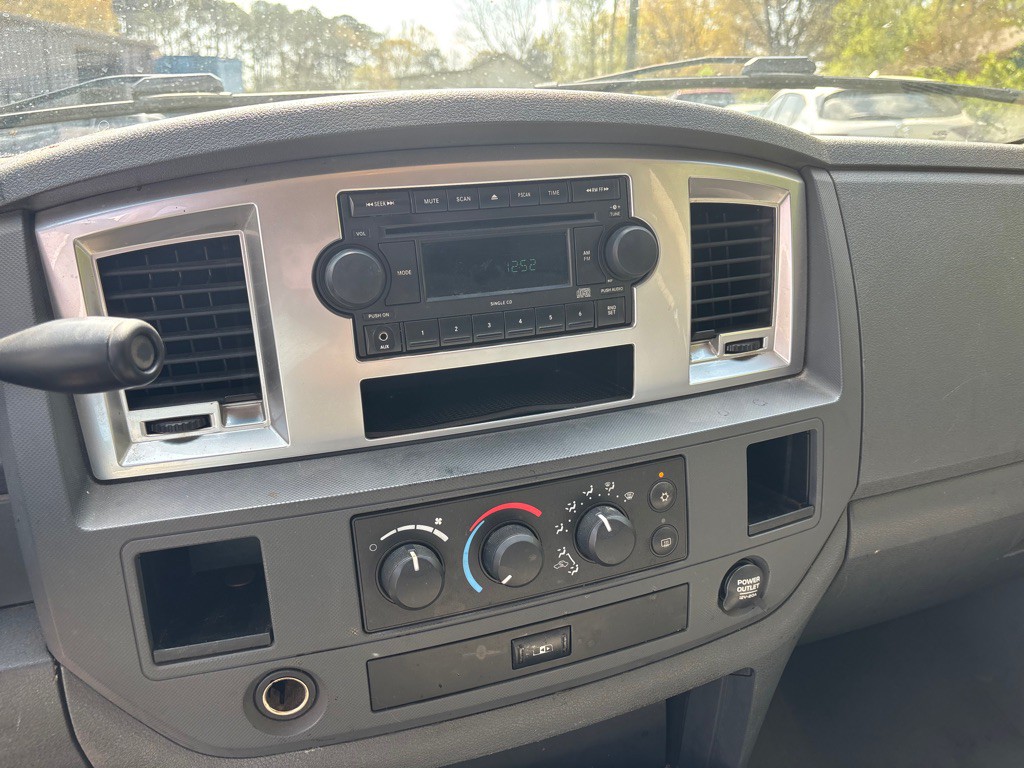 2008 Dodge Ram 1500 Image 20