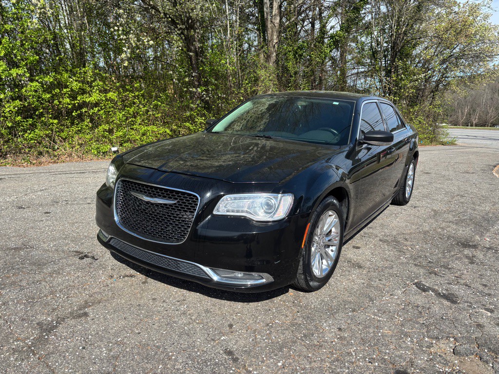 2016 Chrysler 300 Image 5