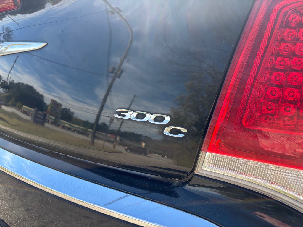 2016 Chrysler 300 Image 15