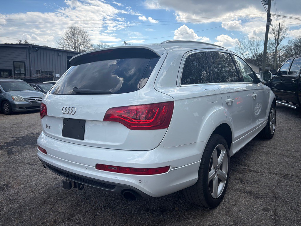 2013 Audi Q7 Image 14