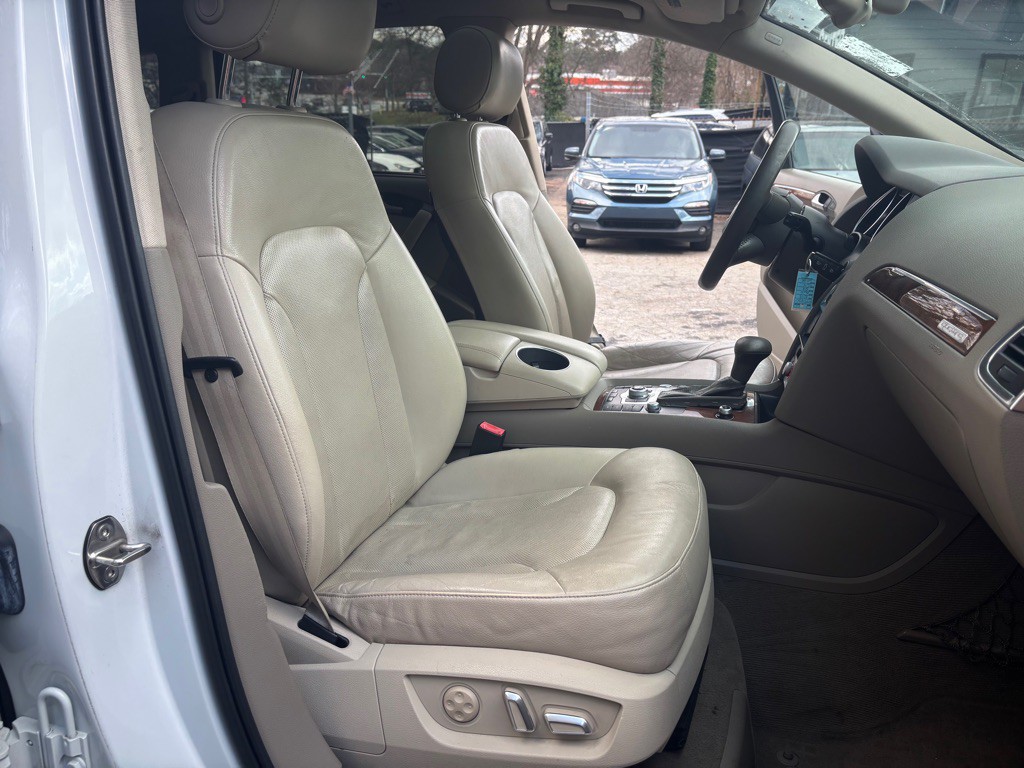 2013 Audi Q7 Image 24