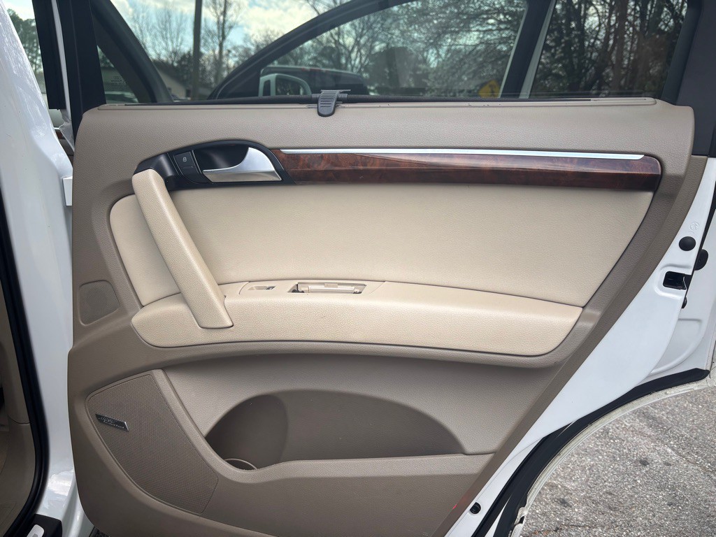 2013 Audi Q7 Image 25