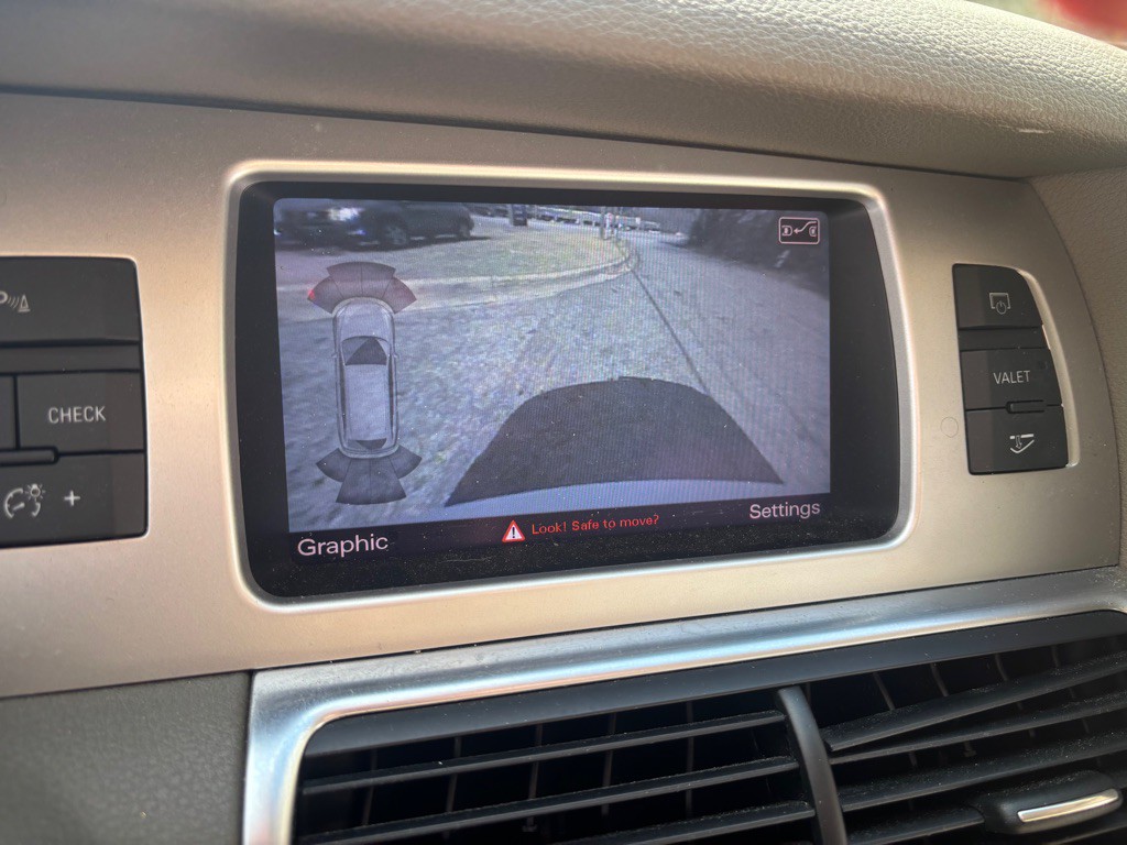 2013 Audi Q7 Image 37