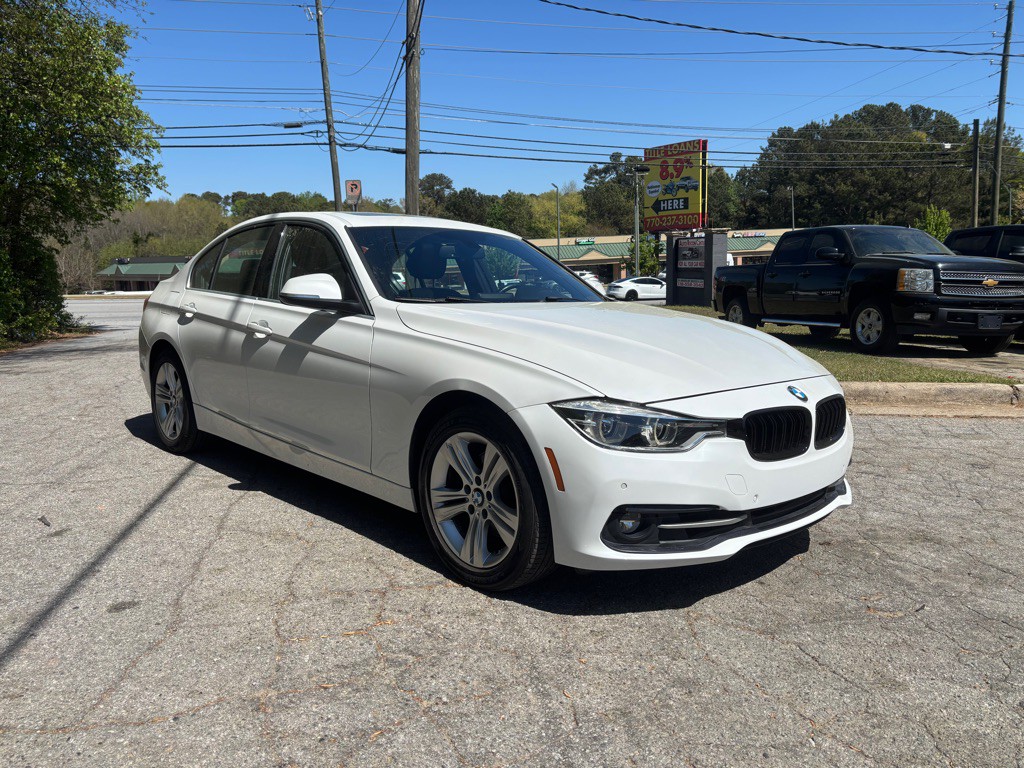 2017 BMW 3 Series Image 6