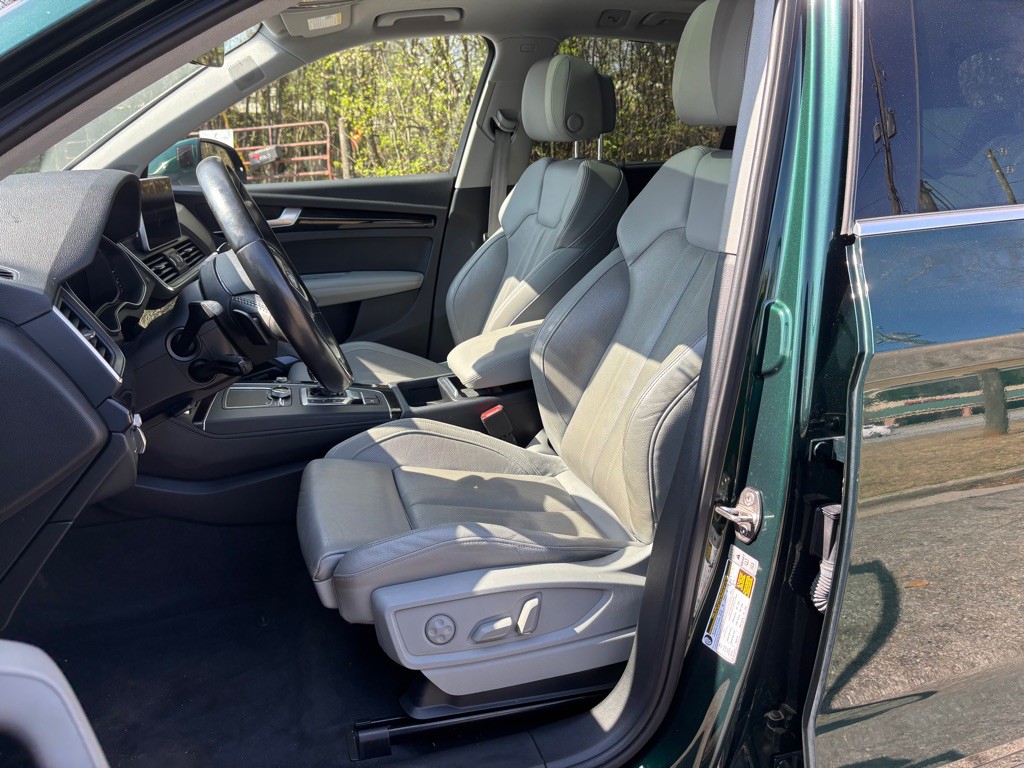 2018 Audi Q5 Image 19