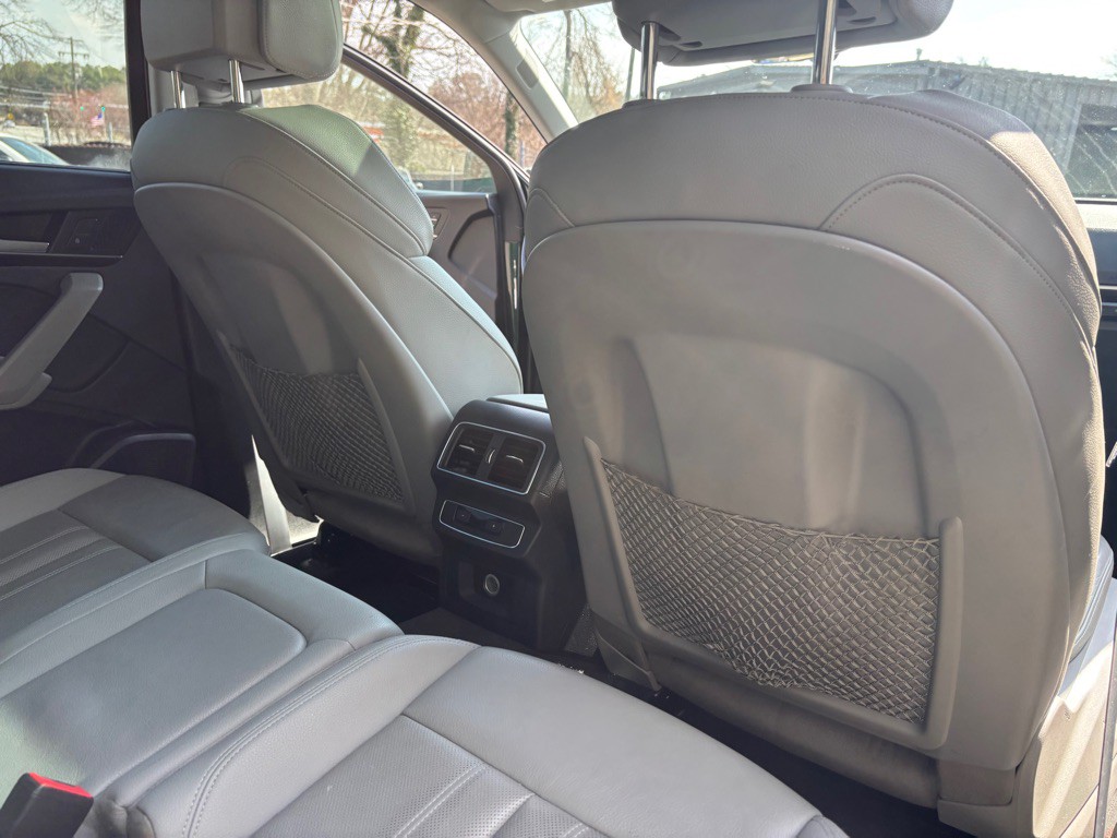 2018 Audi Q5 Image 32