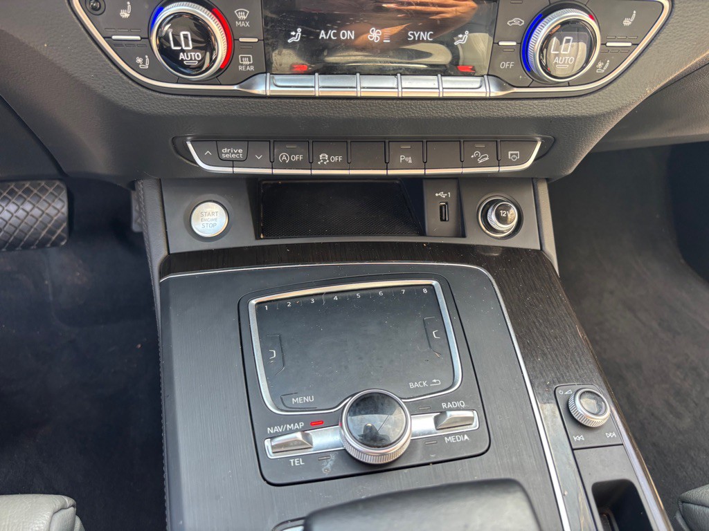 2018 Audi Q5 Image 45