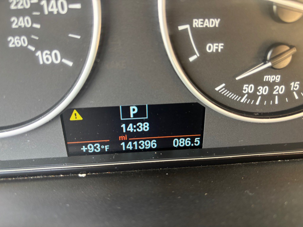 2015 BMW 3 Series Image 35