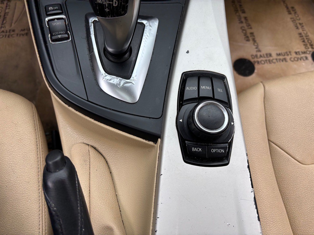 2015 BMW 3 Series Image 37