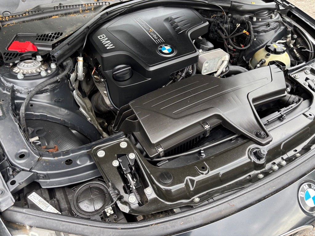 2015 BMW 3 Series Image 42