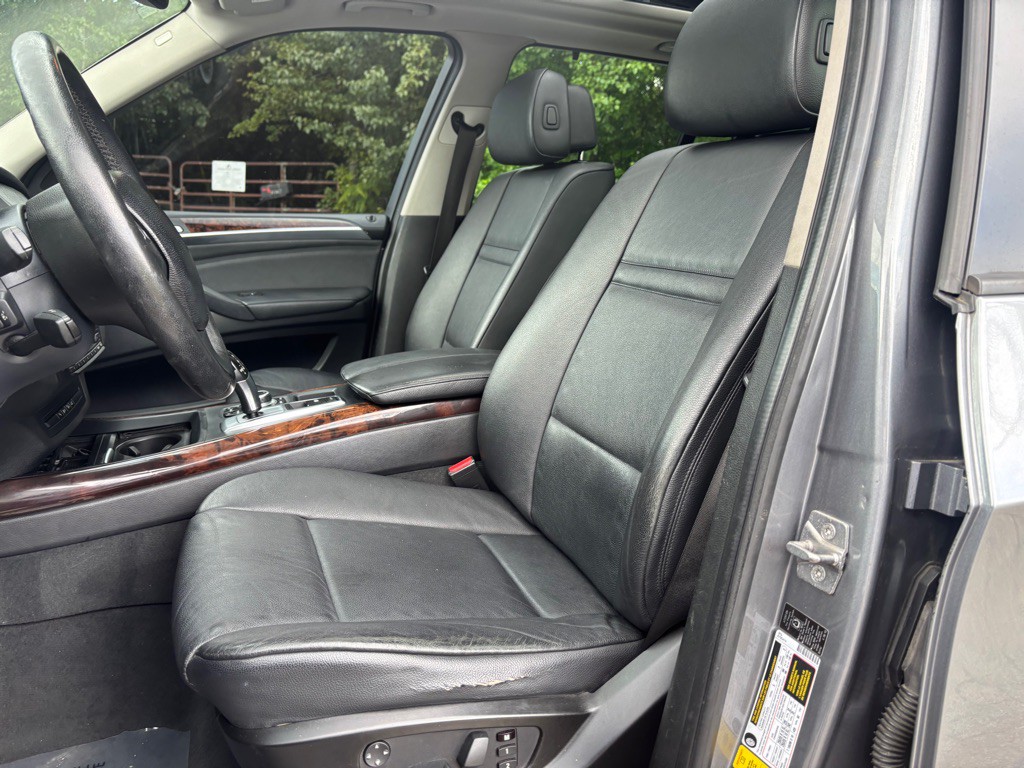 2011 BMW X5 Image 15