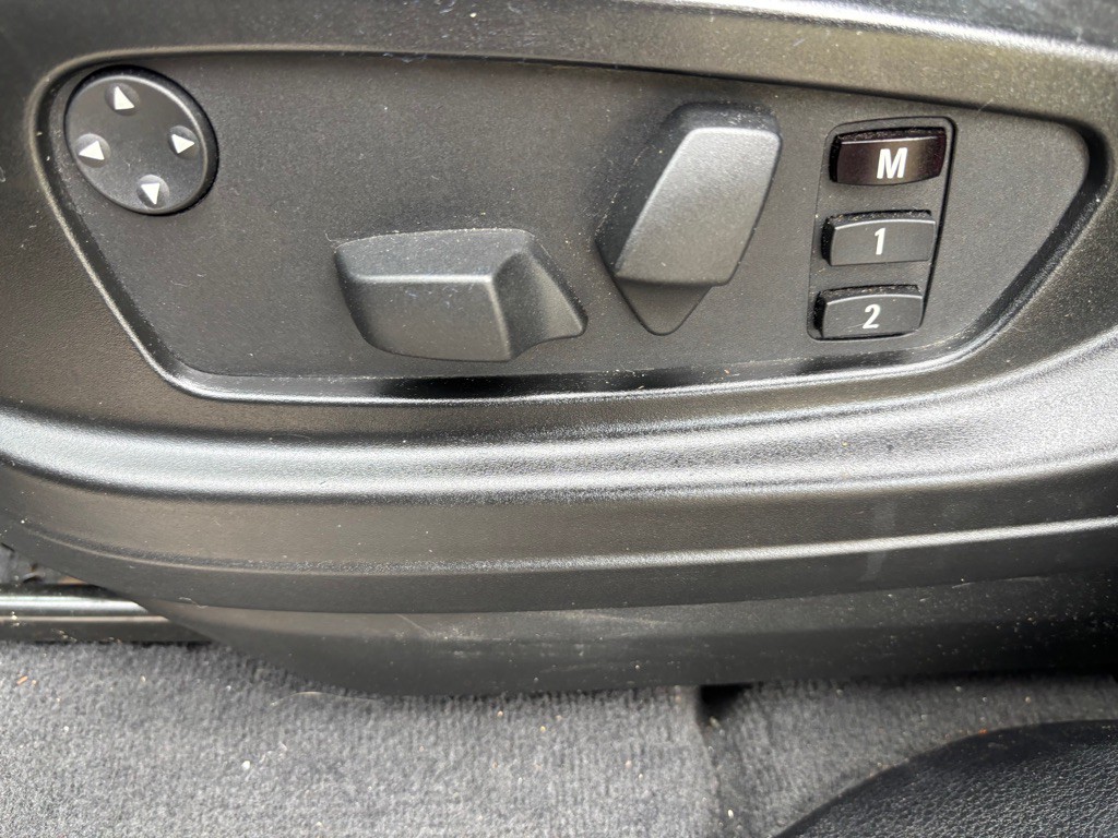 2011 BMW X5 Image 16