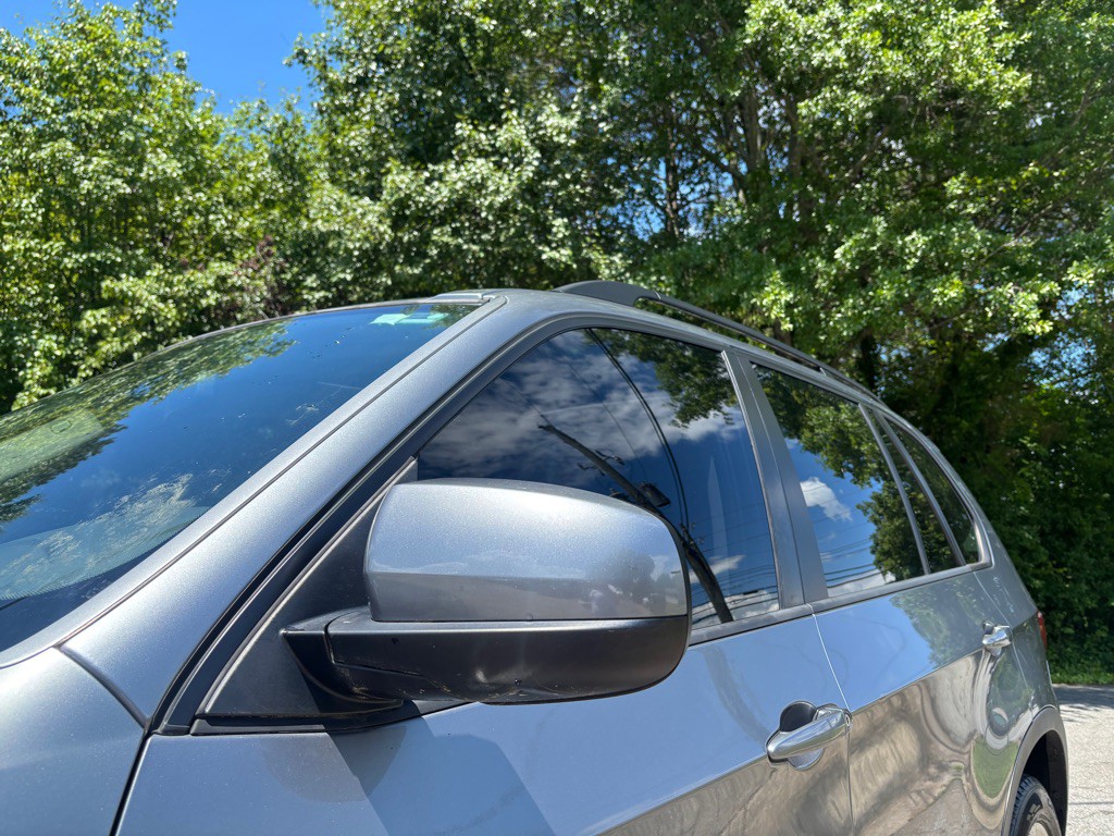 2011 BMW X5 Image 35