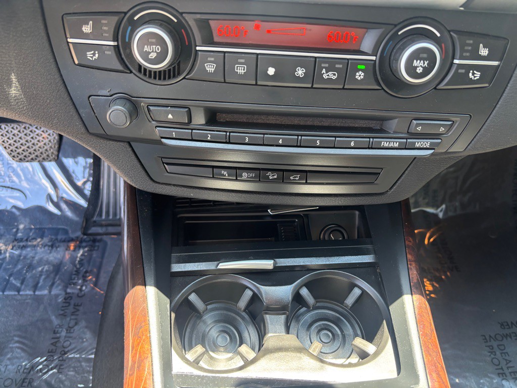 2011 BMW X5 Image 40