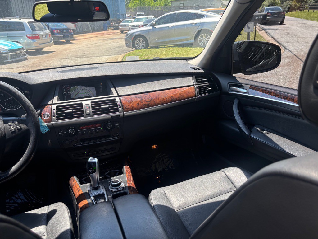 2011 BMW X5 Image 54