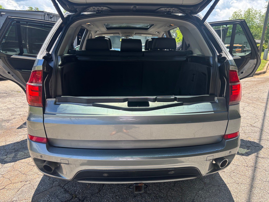 2011 BMW X5 Image 56