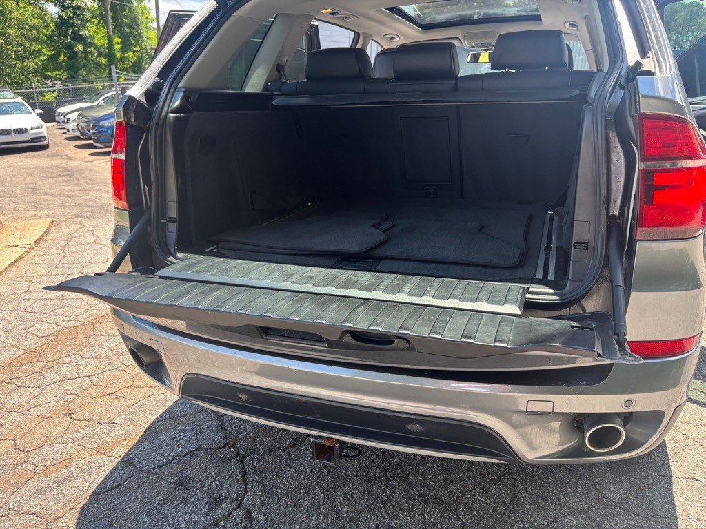 2011 BMW X5 Image 61