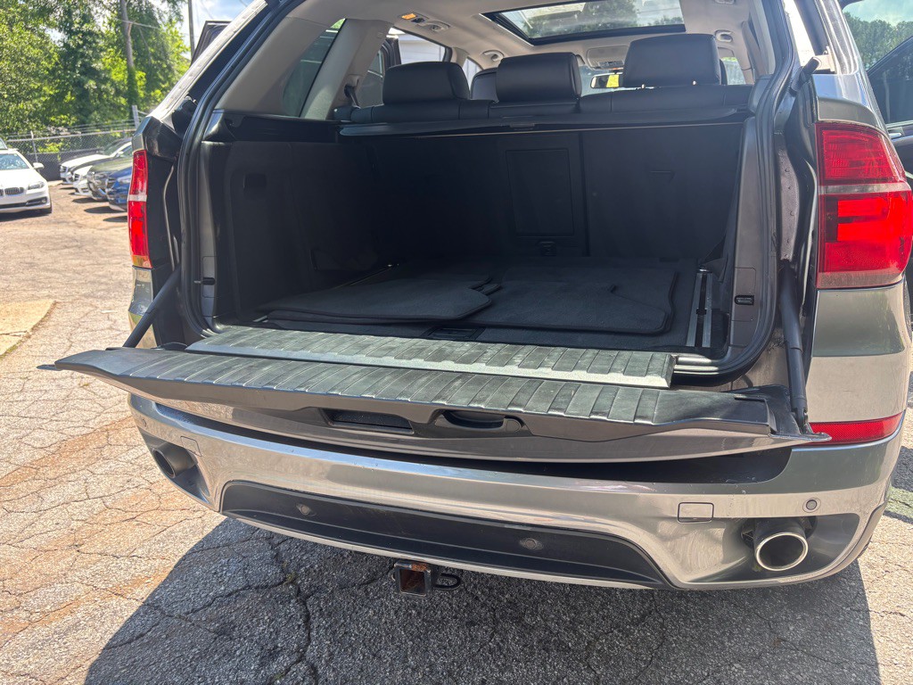 2011 BMW X5 Image 62