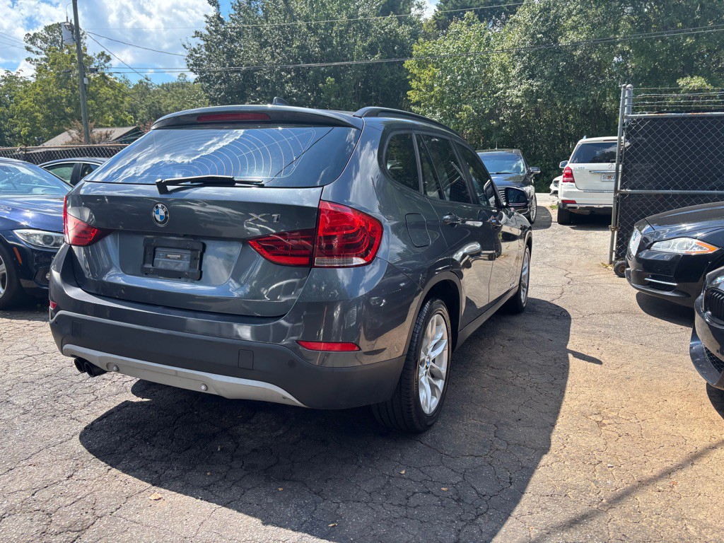 2015 BMW X1 Image 13