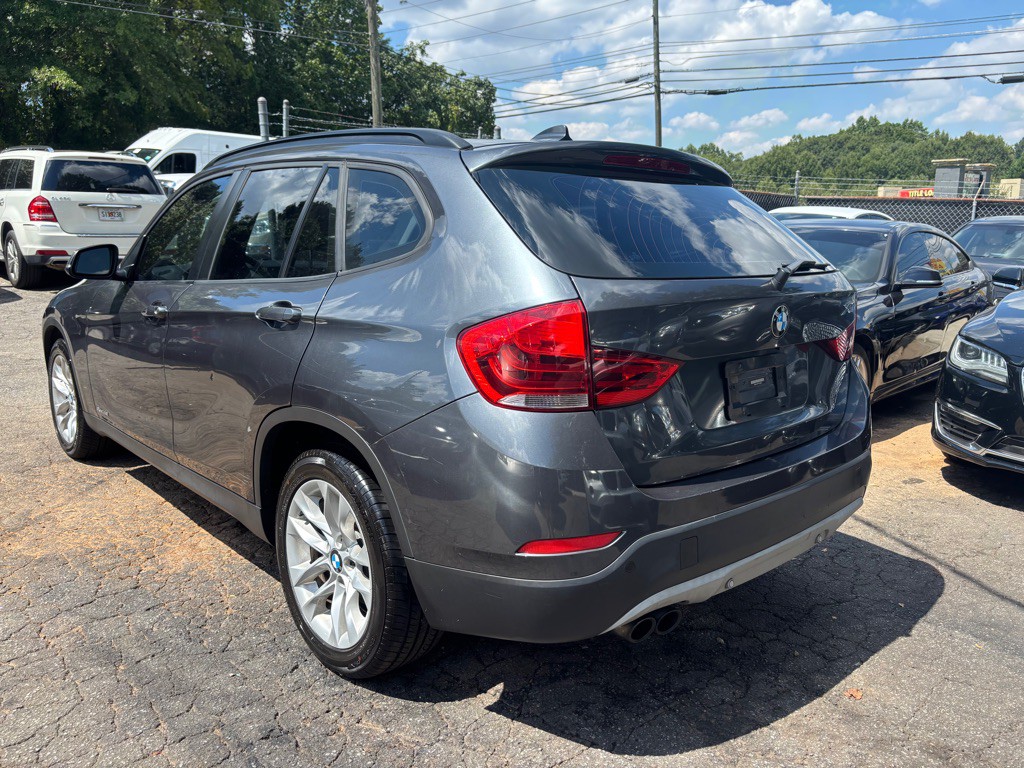 2015 BMW X1 Image 14