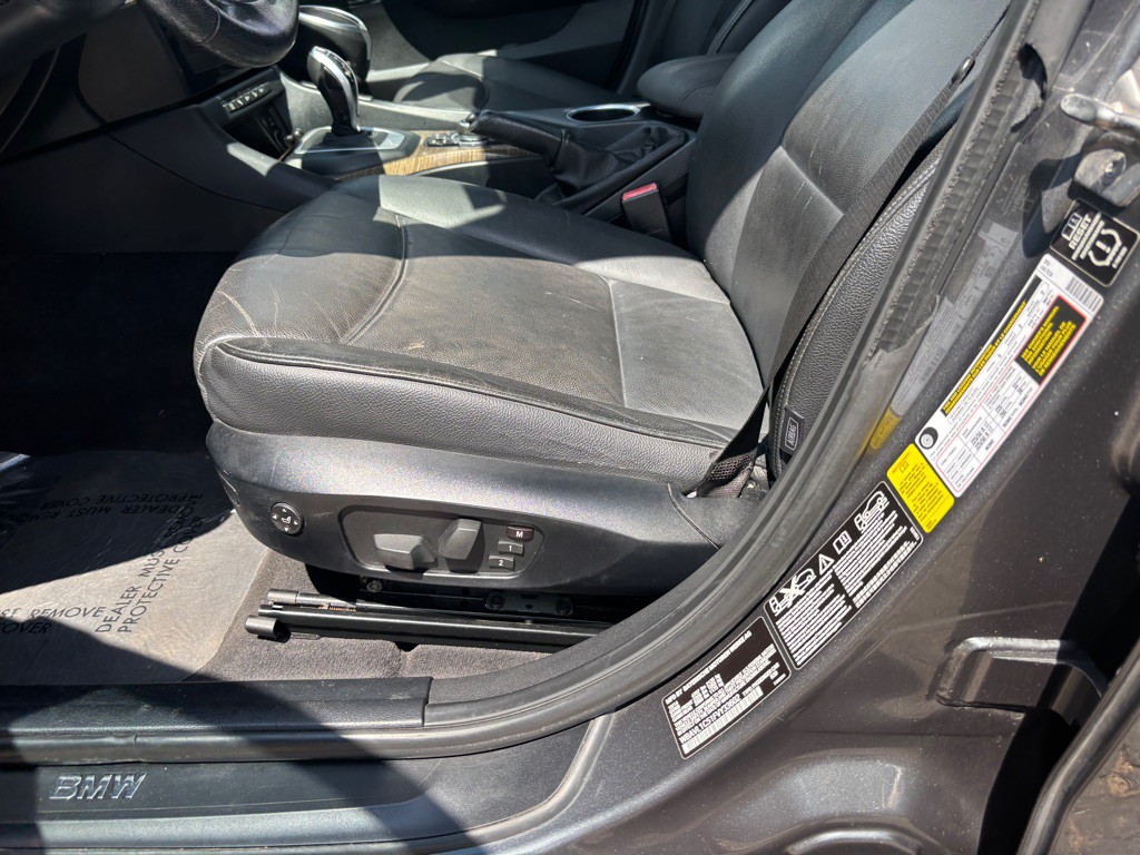 2015 BMW X1 Image 18