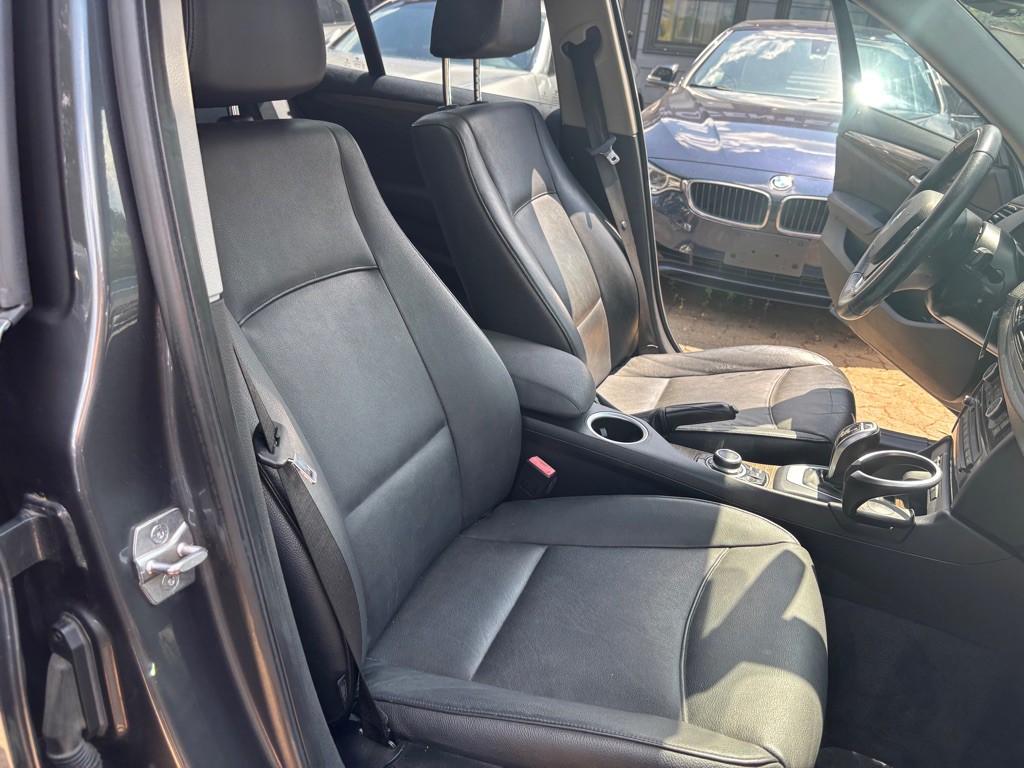 2015 BMW X1 Image 20