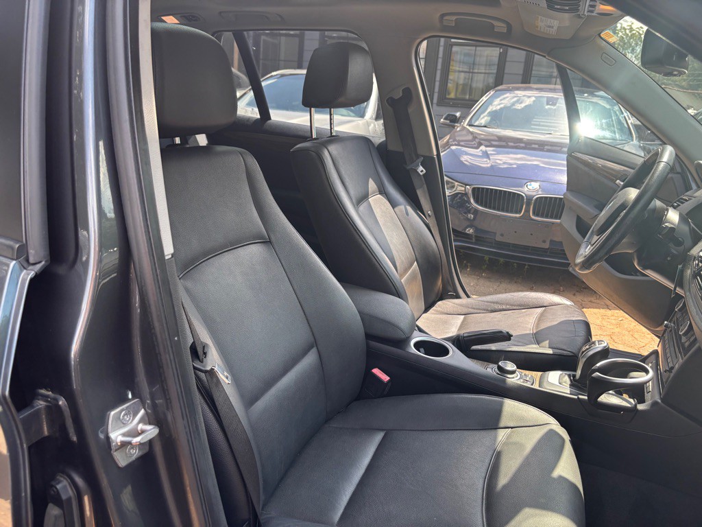 2015 BMW X1 Image 21