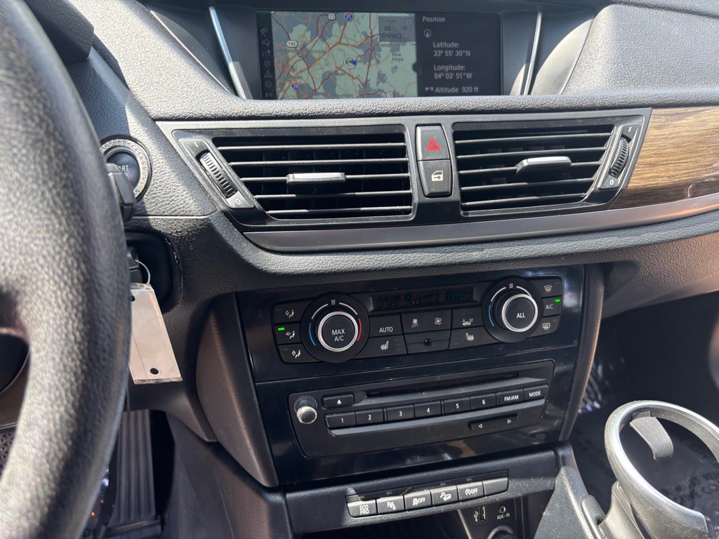 2015 BMW X1 Image 39