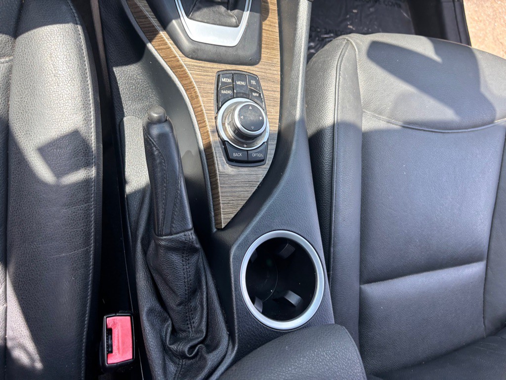 2015 BMW X1 Image 42