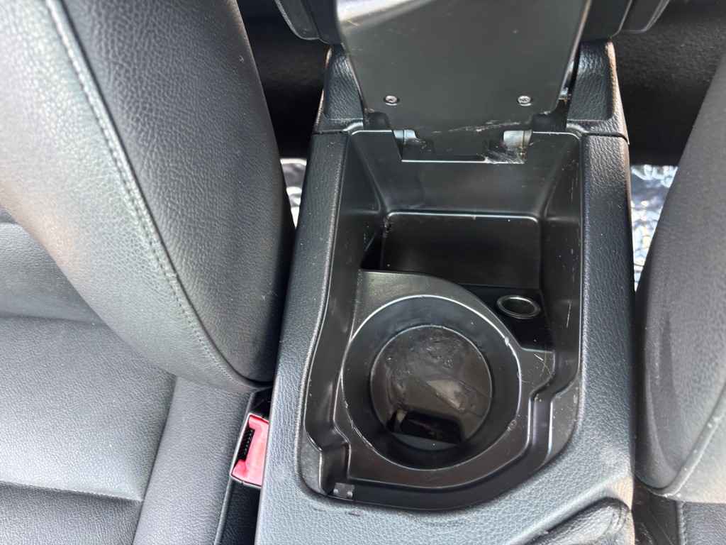 2015 BMW X1 Image 45