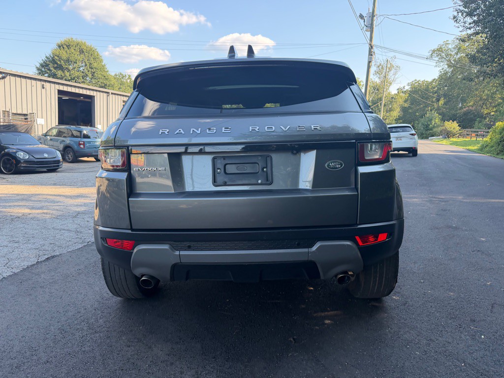 2019 Land Rover Range Rover Evoque Image 17