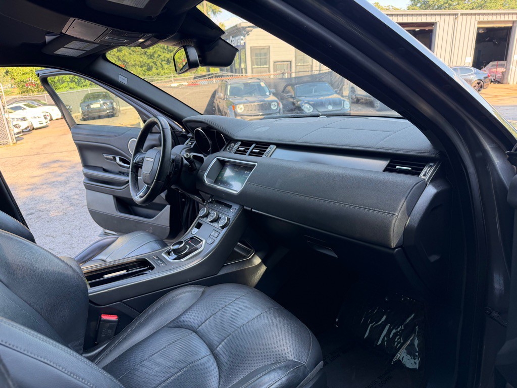 2019 Land Rover Range Rover Evoque Image 29