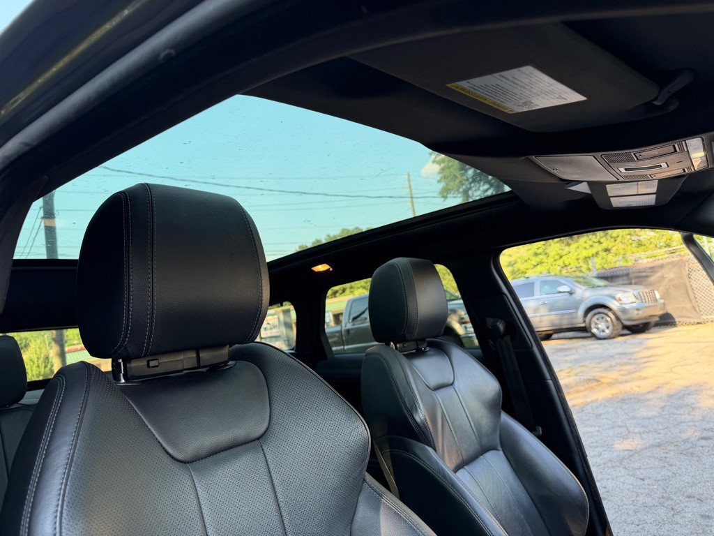 2019 Land Rover Range Rover Evoque Image 34