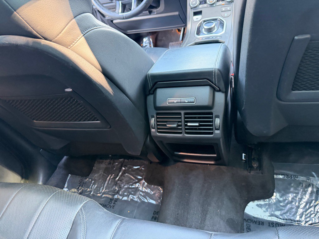 2019 Land Rover Range Rover Evoque Image 37