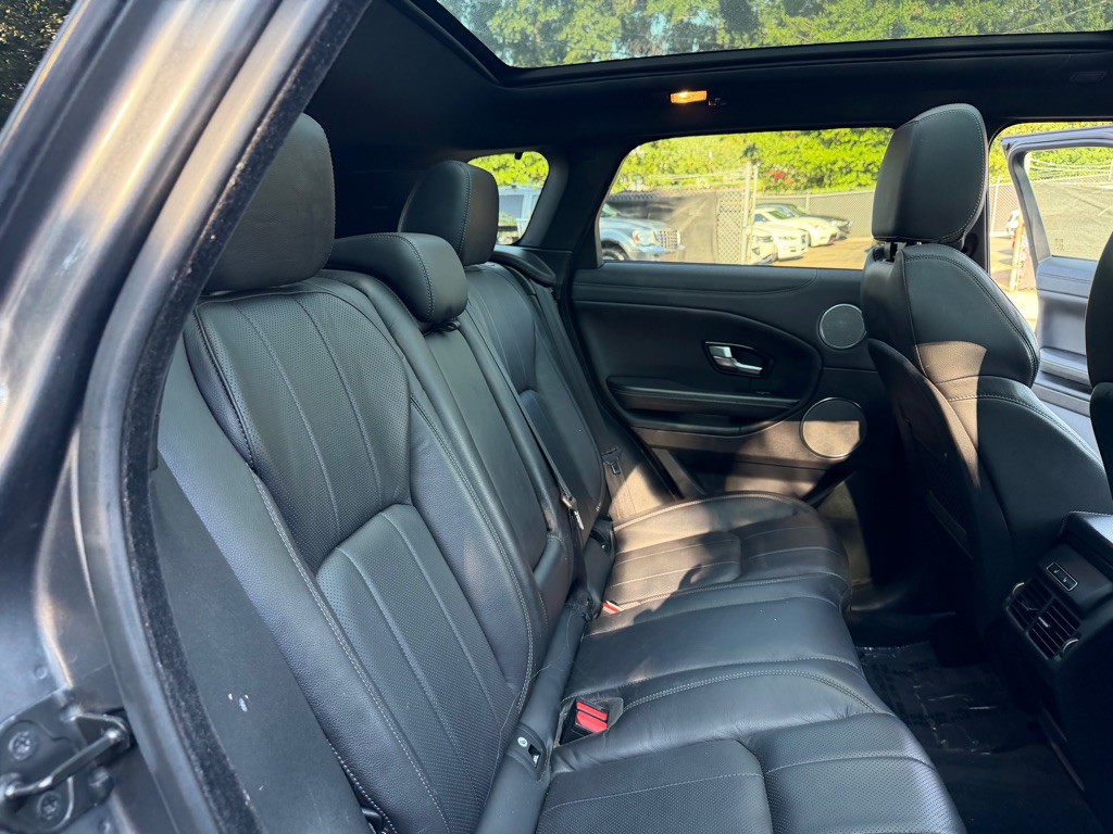 2019 Land Rover Range Rover Evoque Image 39