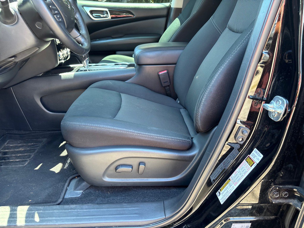 2020 Nissan Pathfinder Image 20