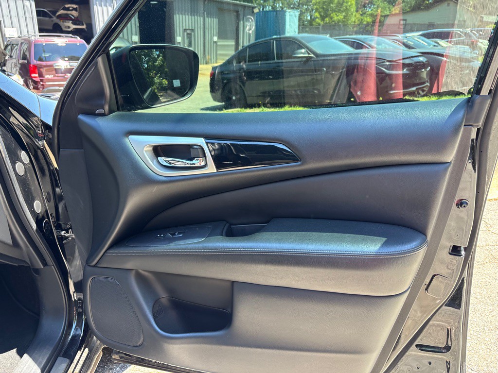 2020 Nissan Pathfinder Image 22
