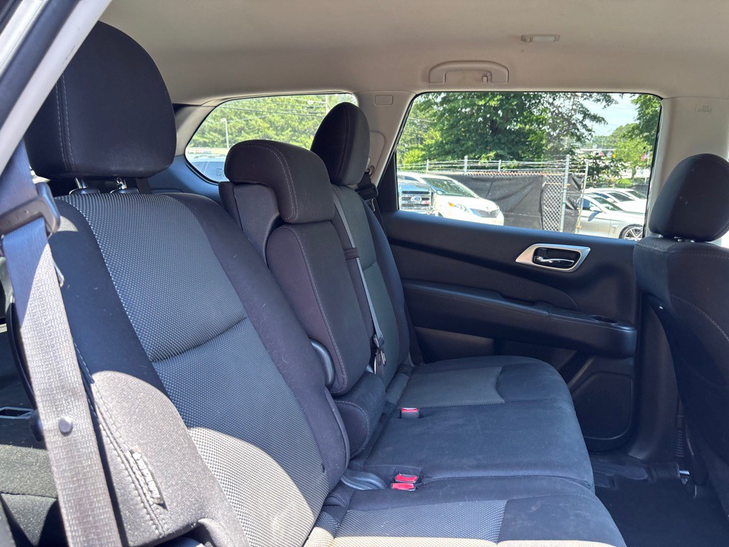 2020 Nissan Pathfinder Image 33