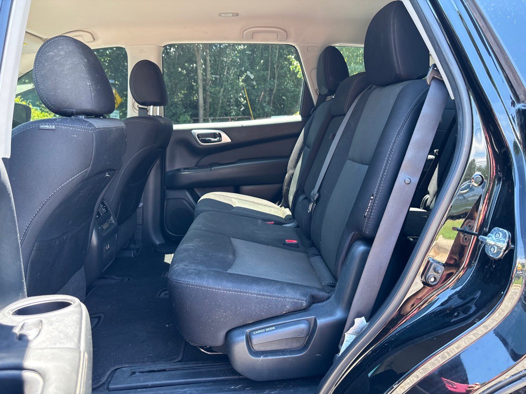 2020 Nissan Pathfinder Image 38