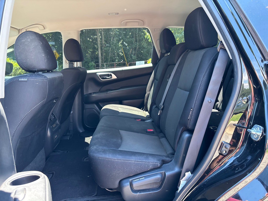 2020 Nissan Pathfinder Image 39