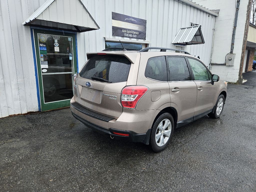 2015 Subaru Forester Image 3