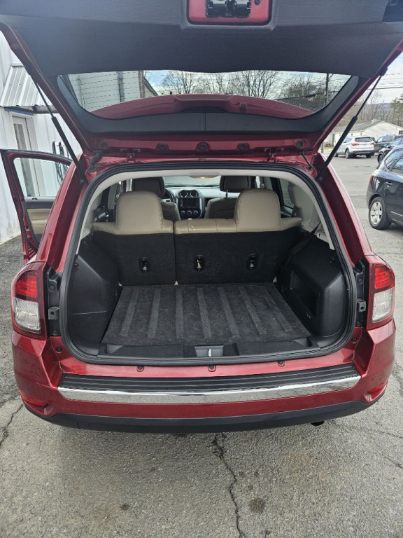 2016 Jeep Compass Image 10