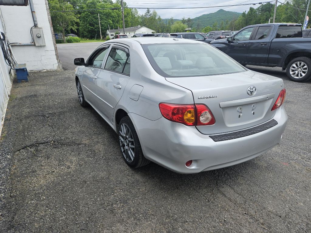 2010 Toyota Corolla Image 3