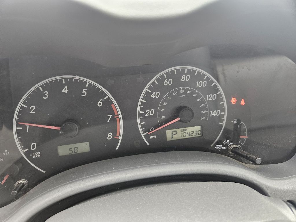 2010 Toyota Corolla Image 7