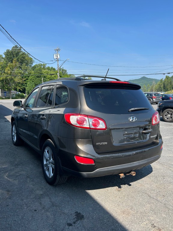 2011 Hyundai Santa Fe Image 3