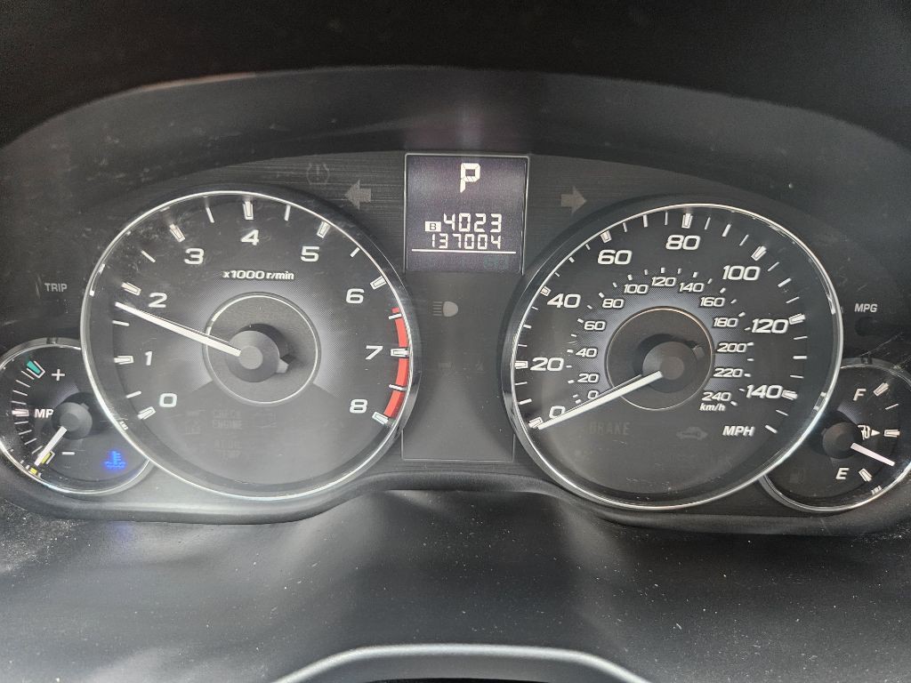 2012 Subaru Outback Image 10